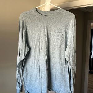 Roundtree & Yorke Soft Washed Collection Long Sleeve T Shirt